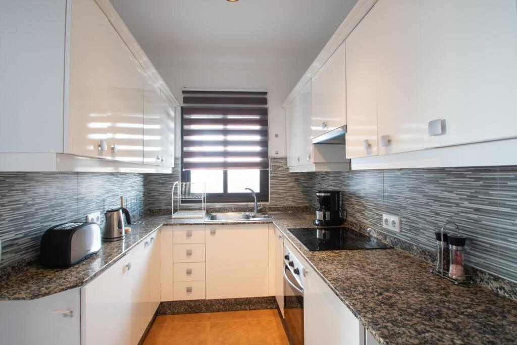 Casa Marlay Spacious, Heated Pool, Bbq & Fast Wi-Fi Only 15 Minutes Walk To Town Playa Blanca  Exterior photo
