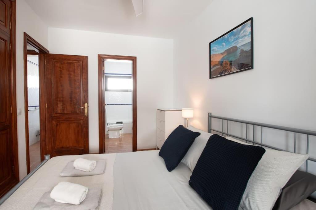 Casa Marlay Spacious, Heated Pool, Bbq & Fast Wi-Fi Only 15 Minutes Walk To Town Playa Blanca  Exterior photo