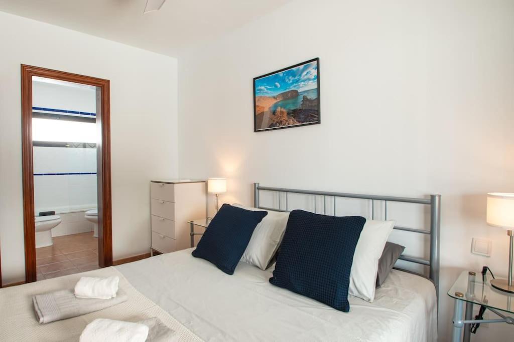 Casa Marlay Spacious, Heated Pool, Bbq & Fast Wi-Fi Only 15 Minutes Walk To Town Playa Blanca  Exterior photo