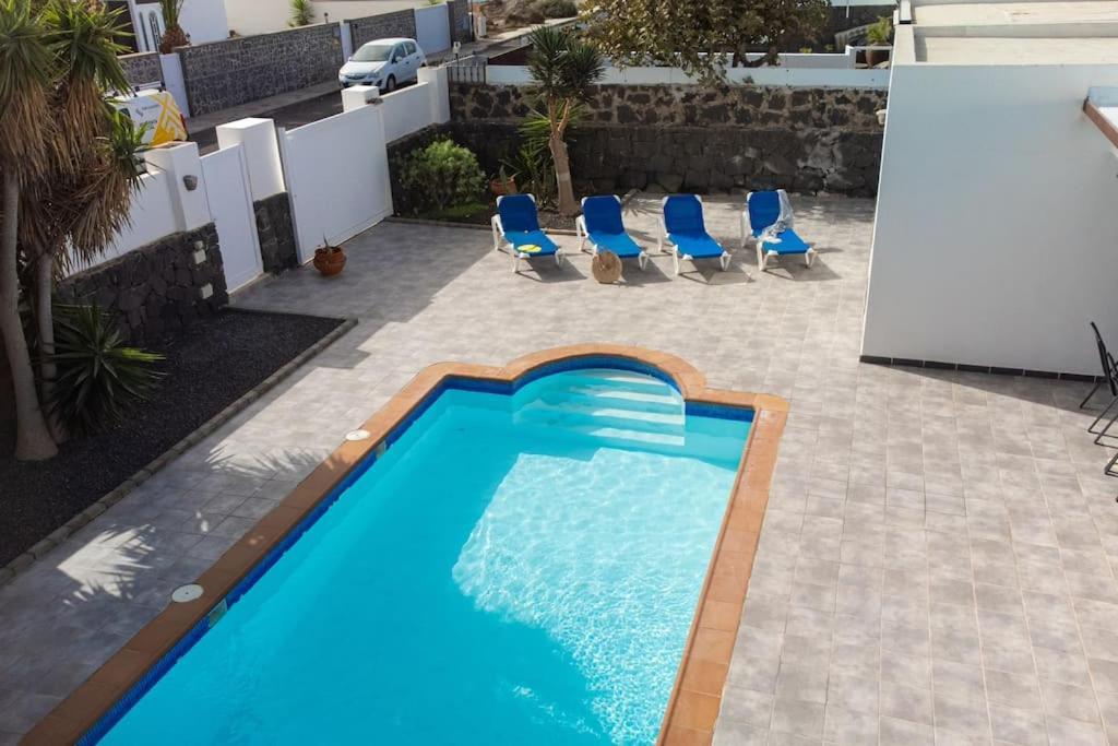 Casa Marlay Spacious, Heated Pool, Bbq & Fast Wi-Fi Only 15 Minutes Walk To Town Playa Blanca  Exterior photo